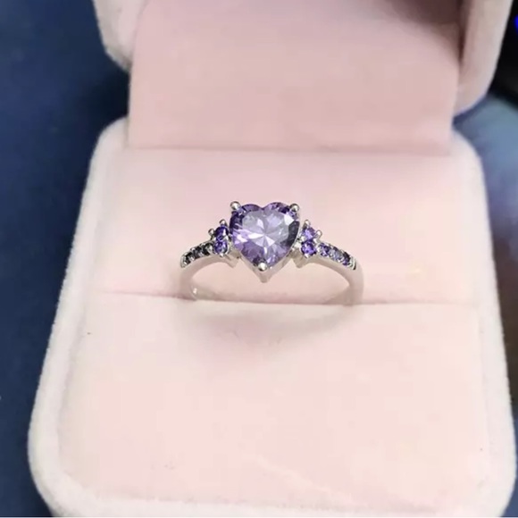 Real Tibetan 925 Sterling Silver Purple Zircon Heart Shaped Ring - Picture 4 of 4